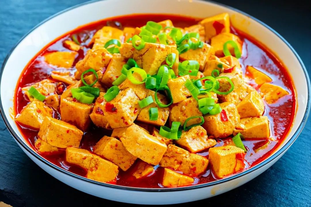 后天国庆，是个大喜的日子！分享9道国庆菜谱的家常做法，荤素搭配，鲜香诱人，好吃又好做！