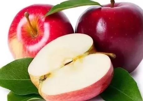 晚上吃苹果好吗？营养师告诉你，一天中吃苹果的最佳时间表