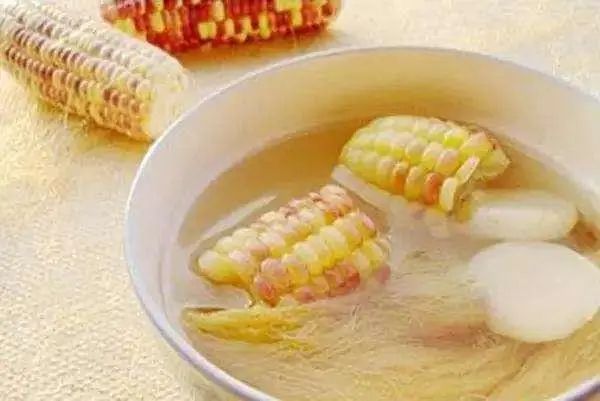 吃玉米时别丢“玉米须”，常用来泡水喝，或许有你想不到的好处