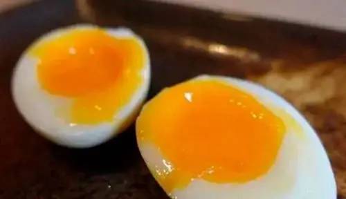 每天早上吃鸡蛋，不要盲目吃三大忌禁一定要重视，别不当一回事！