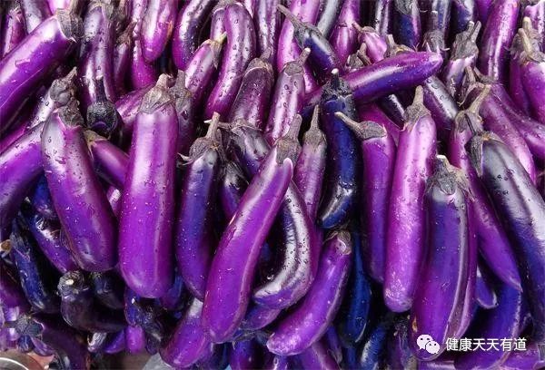 每周吃紫甘蓝，你可能一直吃错了？营养师：两种吃法抗癌效果更好