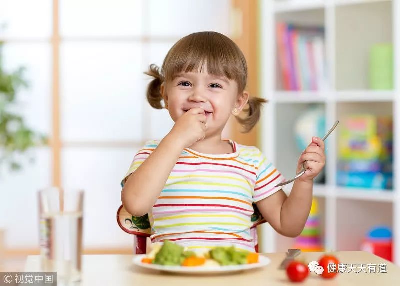 孩子的胃口不好怎么办？5个方法，让孩子爱上吃饭