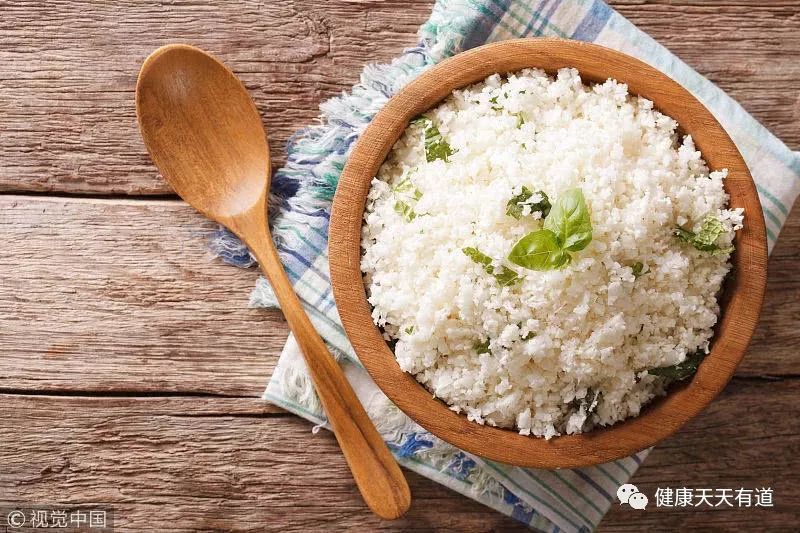 面条和米饭，哪个更养胃？有一半的人都猜对答案