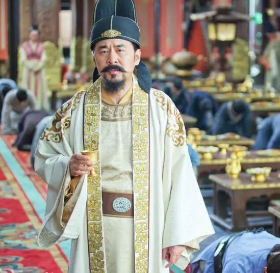 中国历史上共经历过多少个朝代，有多少皇帝？这10 位最著名