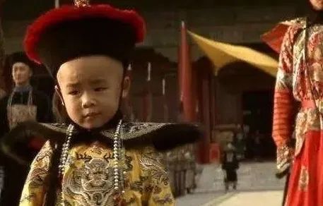 末代皇帝溥仪：61岁因尿毒症死于北京，死后火化，娶了5个妻子