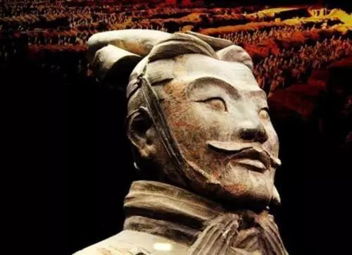 中国历史上最难评价的两个人，一男一女，争了千年依旧没有定论