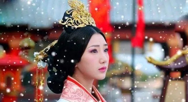 中国历史上年龄最小的皇后，成为皇后时仅5岁，14岁时成为太皇太后