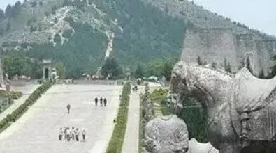 中国昆仑山脉最神秘古墓， 到现在无人敢动。