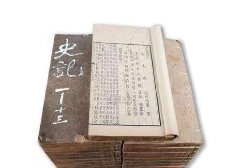 湖南一千年古墓出土一批古籍，内容石破天惊，揭开流传千年的谎言