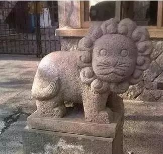 为什么中国不产狮子，历代匠人却设计出石狮子守门！