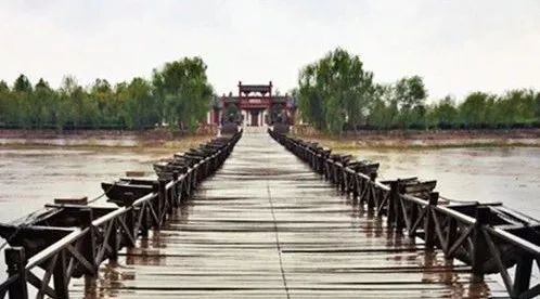 黄河惊现30吨镇河铁牛，历经仍然千年不锈不坏