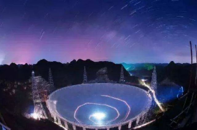 宇宙中频繁传来外星信号，中国天眼有重大发现，外星人真的存在？