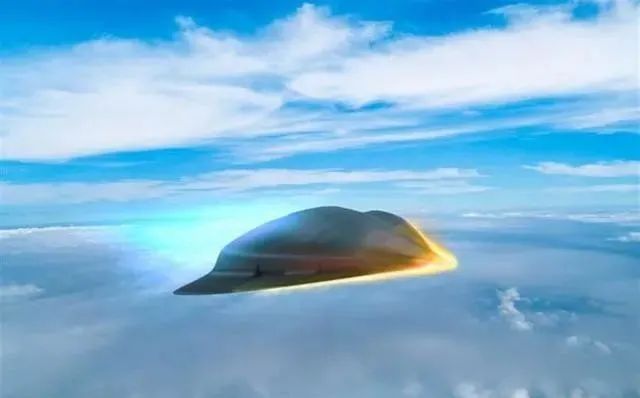 俄罗斯上空的陨石被UFO击落事件是真的吗？外星人存在之谜
