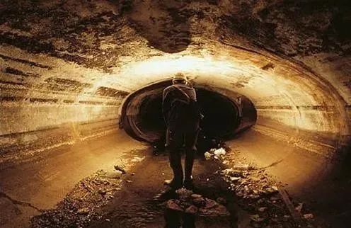 巴西13000年前的隧道，科学家研究后确认：建造者不是人类！