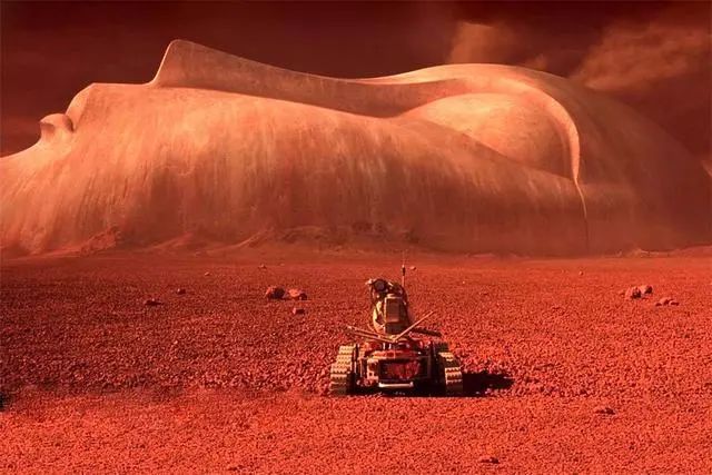 好奇号传回一张照片，火星地表发现“钢珠”，外星人的“子弹”？