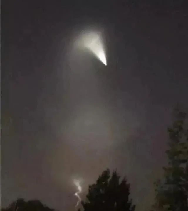 继内蒙古UFO事件后，黑龙江也出现不明飞行物，这是什么信号？