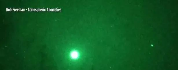 加拿大公布“发绿光的UFO”遭遇事件，其科技水平超过人类！