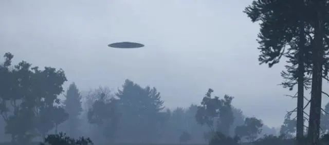 外星文明还是秘密飞行器？韩国出现超音速UFO，3个变6个瞬间消失