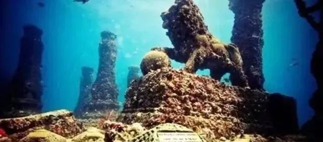 海底未解之谜：科学家在南海底部，发现72座村庄建筑群！ ​