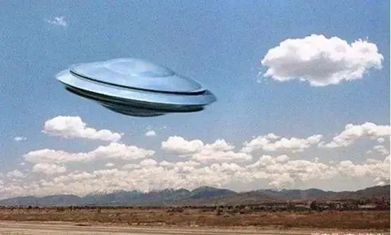 UFO又双叒叕被发现？印尼发现巨型UFO，已坠入印尼海域