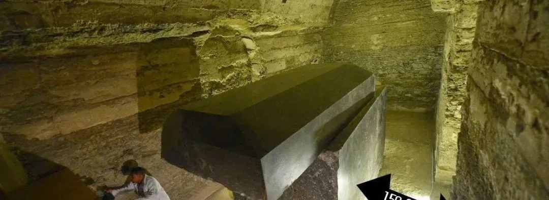 狮身人面像的可怕之谜：前爪下的密室，藏着1万多年前的秘密？