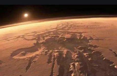 外星人居住在火星上？表面出现神秘“标语”，难道是对人类的警告