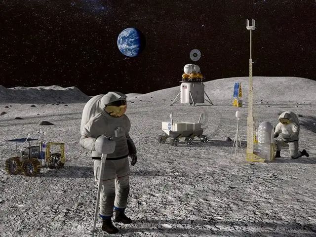 月球上发现187吨“废弃垃圾”，在宇宙中真的生活着外星人？
