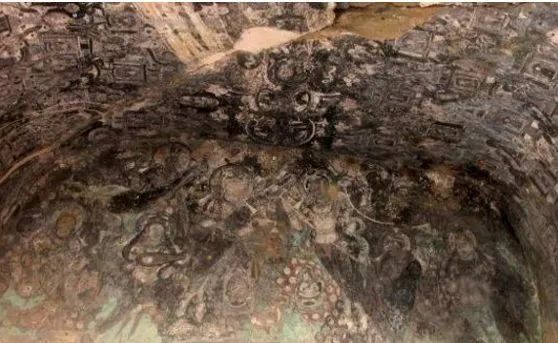 印度古山洞发现1组壁画，专家推测：万年前外星人来过地球？