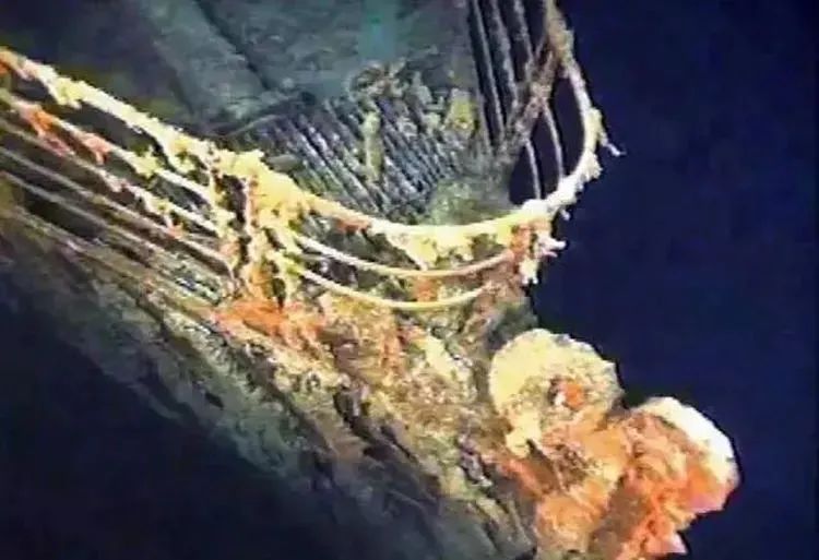 泰坦尼克号沉船73年被发现，为何至今无人打捞？专家：一下不能碰