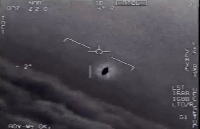 捕获最新“UFO”画面，外星人真的存在么吗？这或许是史前文明！