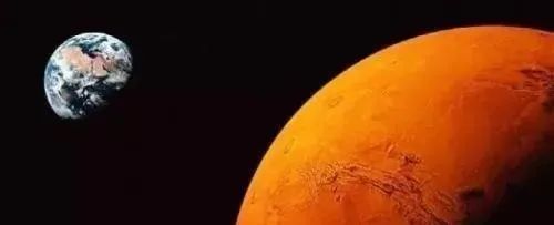 探测器在火星有了重大发现，科学家看到照片后激动不已，太神奇了！