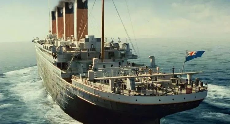 泰坦尼克号沉船73年被发现，为何至今无人打捞？专家：一下不能碰