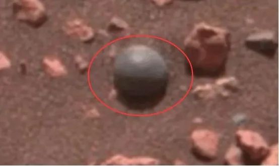 好奇号发现一颗“钢珠”，照片非常清晰，会是火星文明遗迹吗？