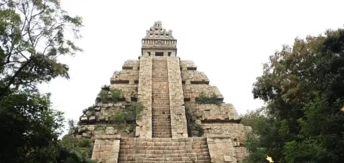 墨西哥考古发现神秘“制品”，网友：是外星人的文明？