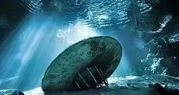海底深处巨大USO被发现, 距今已14万年, 外星文明入海潜藏?