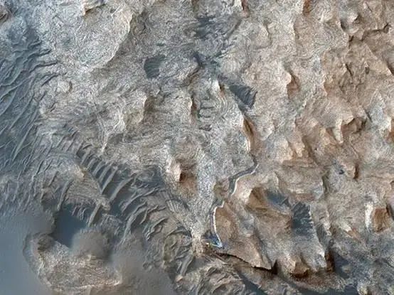美国在火星上拍摄到一条中国龙，网友：难道我们与火星有什么渊源