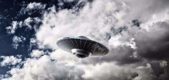 专家发现今年世界各地频繁出现UFO，难道外星人真的会在2年后出现？