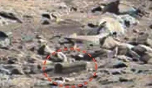 火星发现“水晶棺”，隐约可见里面的物体，专家：不要去唤醒它！