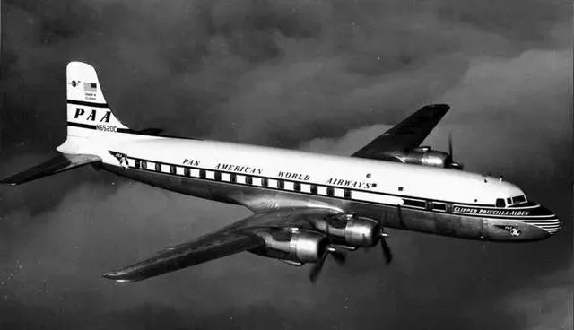 时空乱流是否存在？美国客机消失35年后再度出现，乘客：没有记忆！