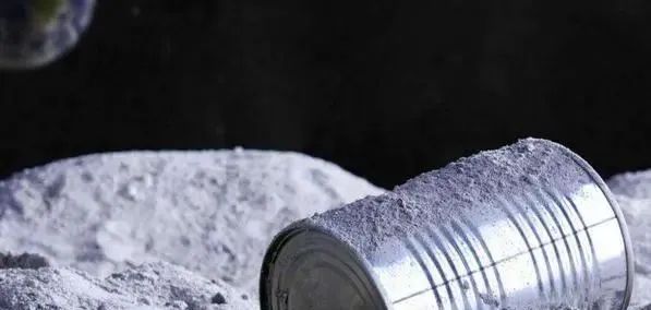 月球上发现187吨垃圾，是谁扔在那的？难道真的有“月球人”？