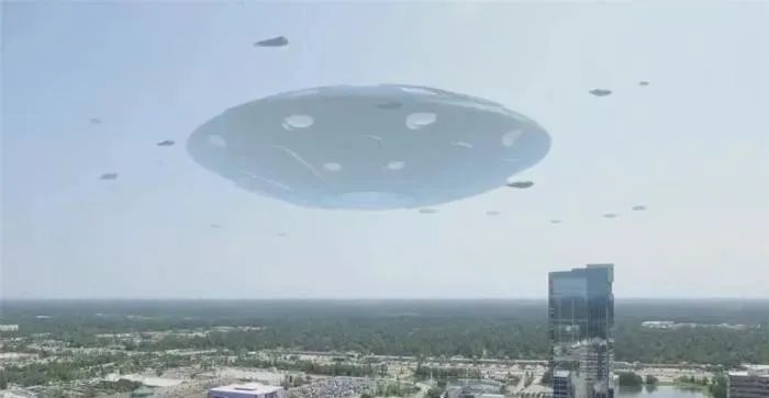 货运飞机被“UFO”包围，3名机组人员同事看到，它到底是什么？