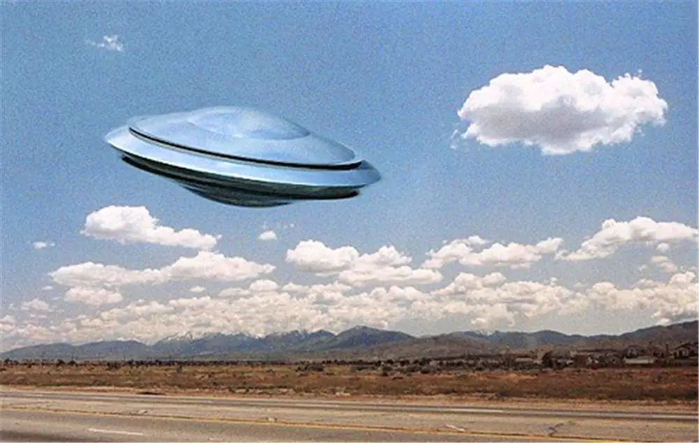 UFO肯定存在，外星人则未必