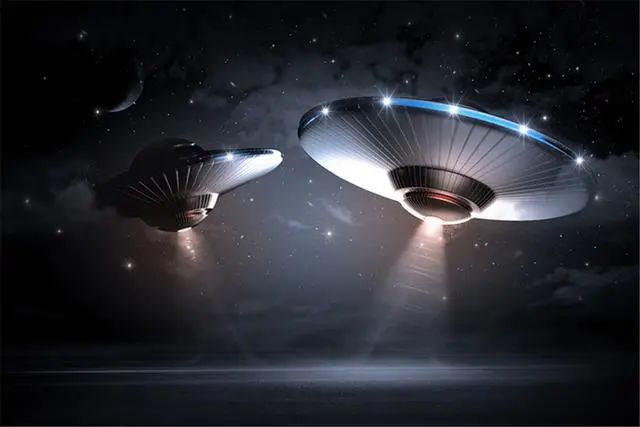 太阳附近出现UFO？2018年美国天文台关闭，科学家发现什么了吗？