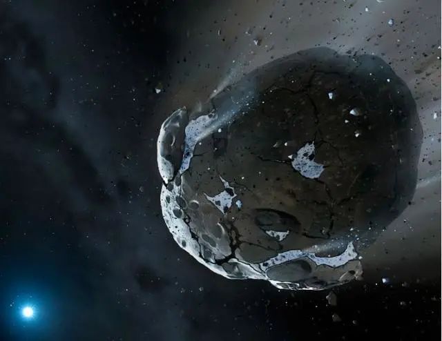 天文学家发现直径约20米的小行星安全飞掠地球