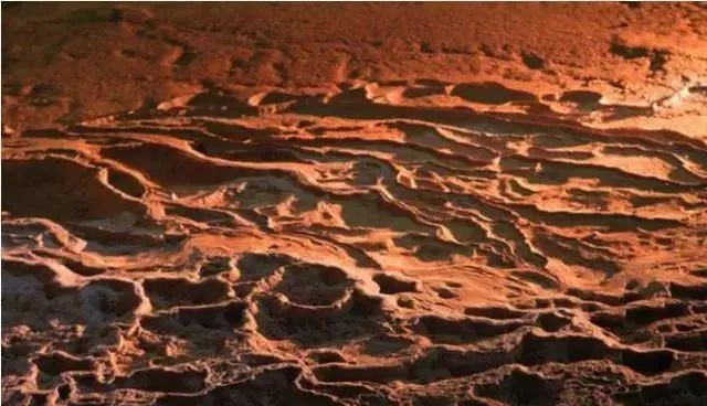 科学家在火星上发现水资源，难道火星真的存在生命？