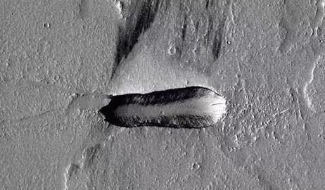 火星发现“银河战舰”，已变成化石，专家：亿年前的大战真猛！