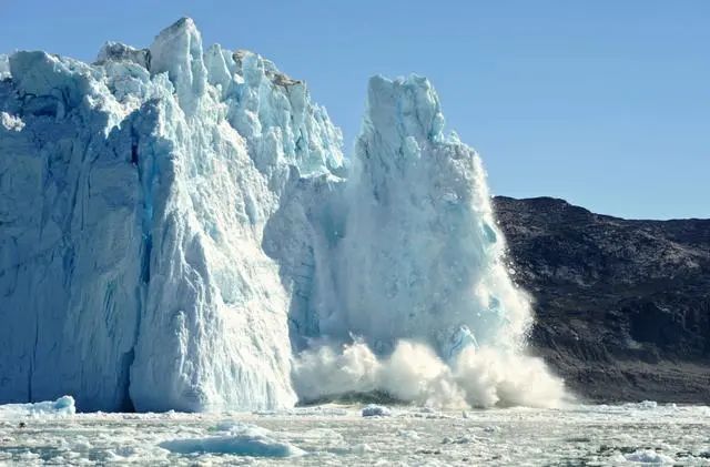 地球“发烧”了！北极圈出现38度高温，科学家：比预期早了80年