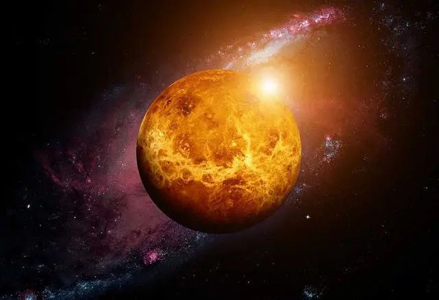 金星发现“会动的物体”？天文学家新发现推测：金星或存在生命