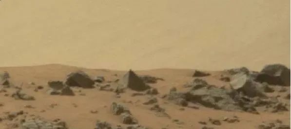 火星上再现11座建筑废墟，保存完美无缺，科学家：祈祷这是假象