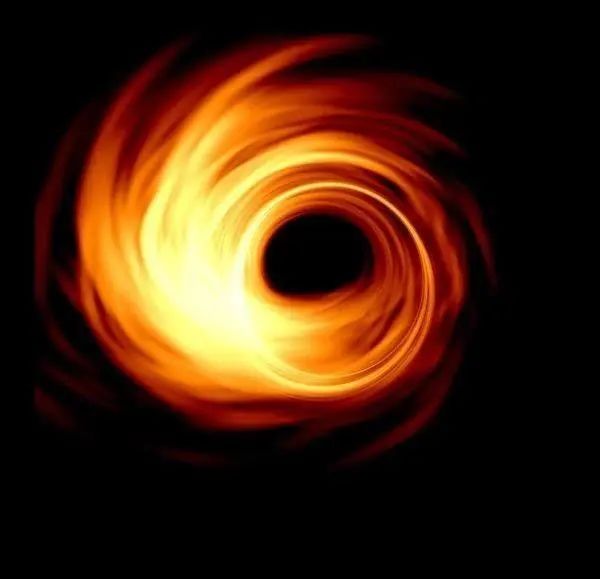 如果掉进黑洞会发生什么？科学家：你会被拉伸得像意大利面一样